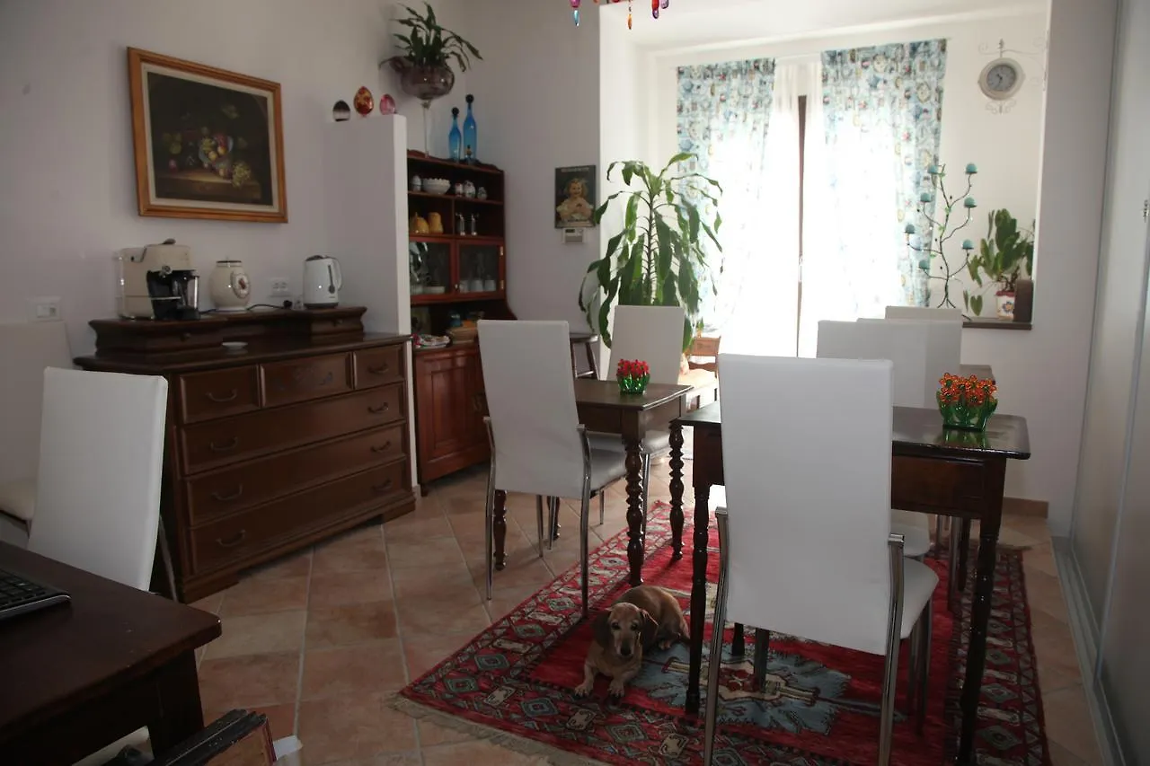 Il Cappero Hotel Ceriale 0*,